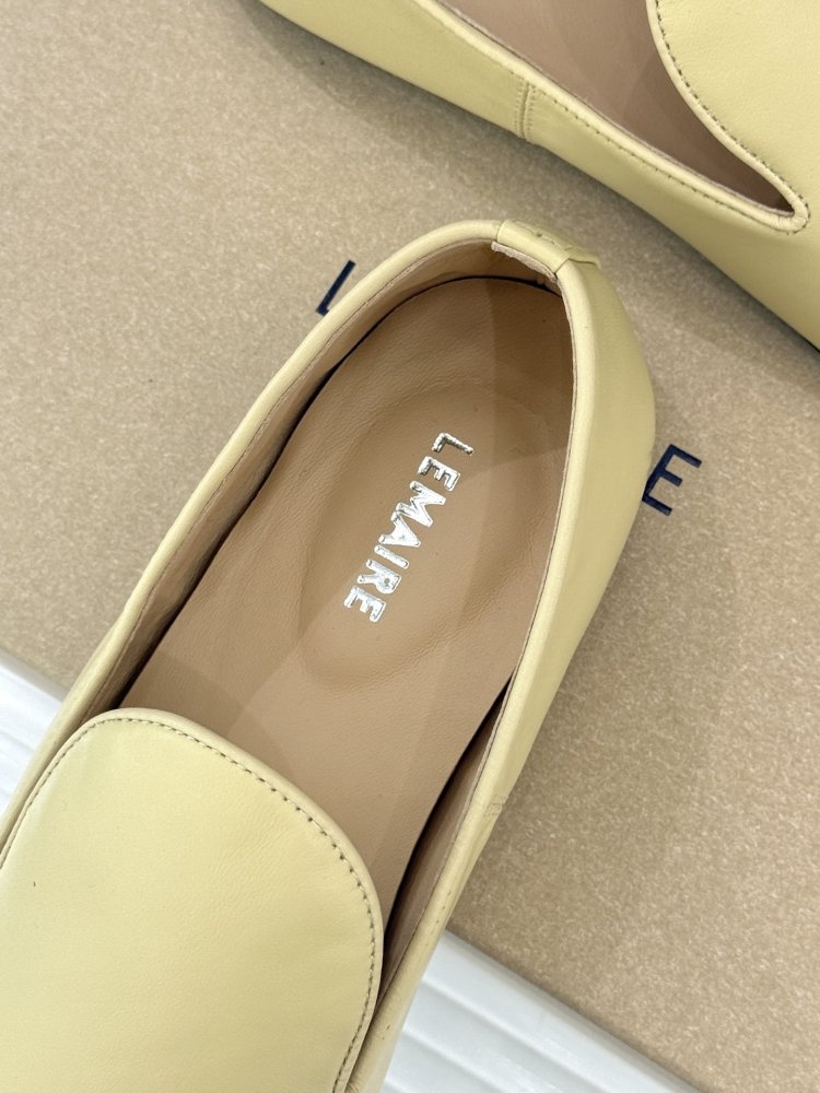 Лоферы жіночі фото 8