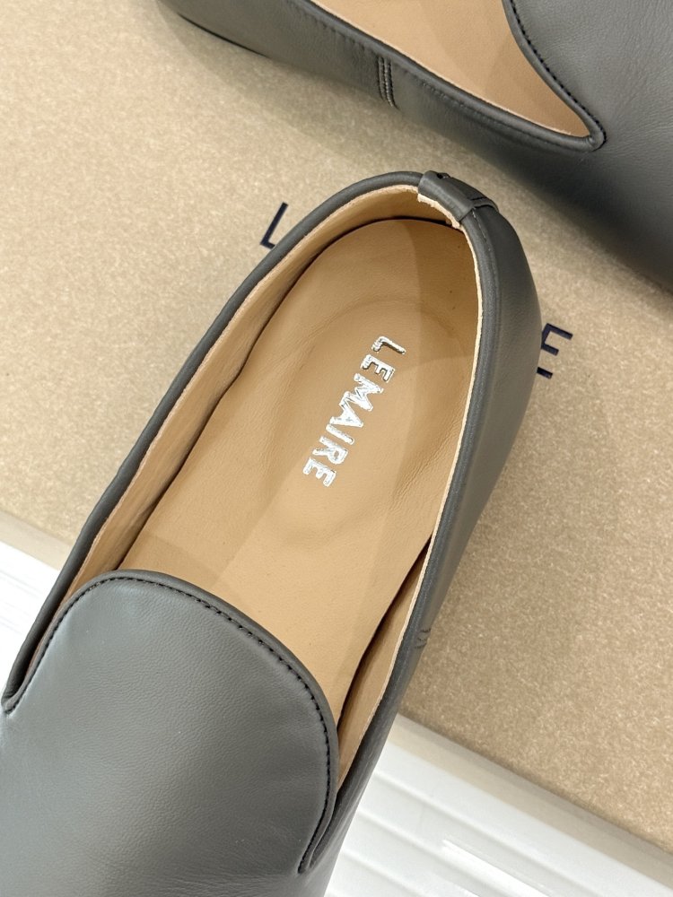 Лоферы жіночі фото 8