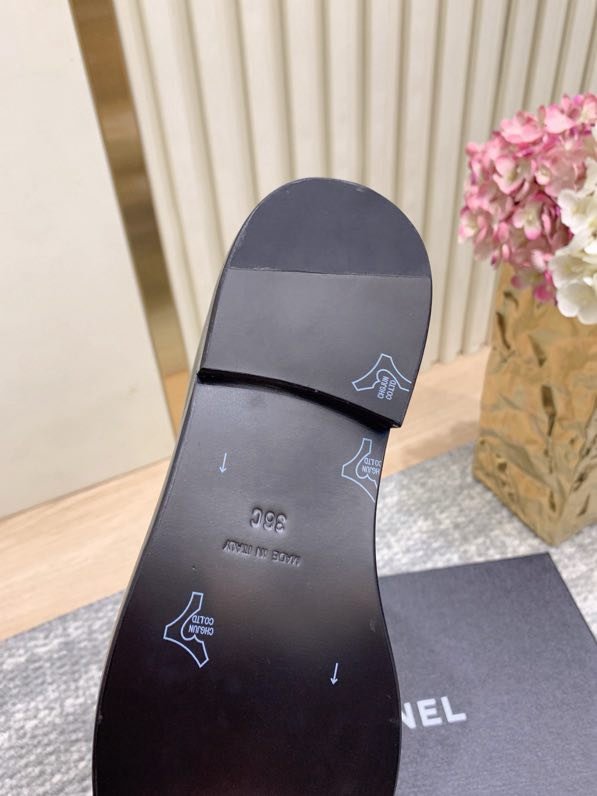 Лоферы женские фото 9