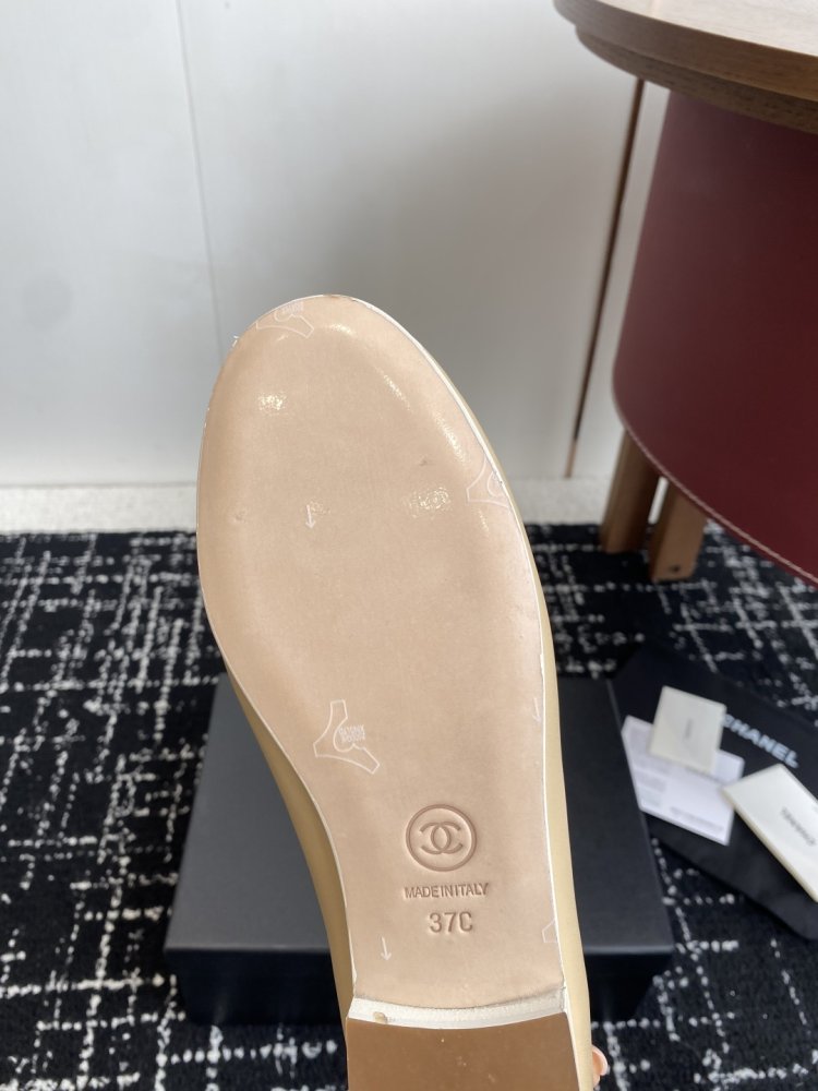 Лоферы женские фото 9