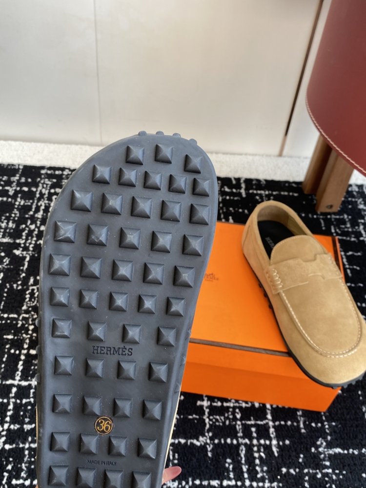 Лоферы женские фото 9