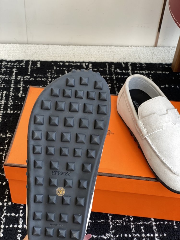 Лоферы женские фото 9