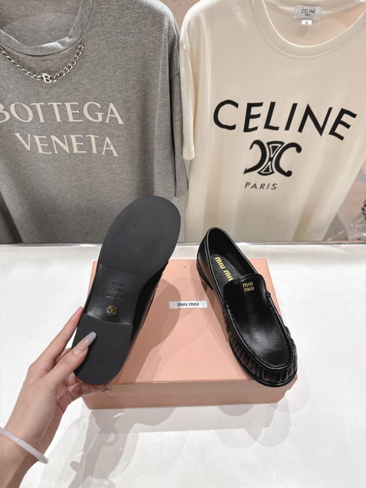 Лоферы женские фото 9