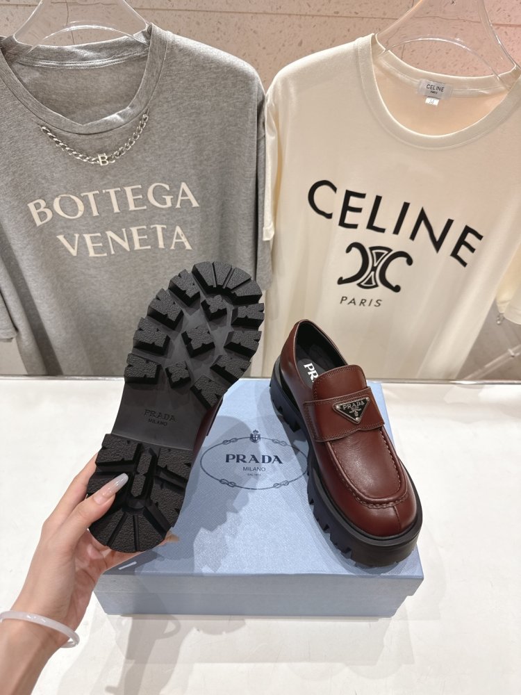 Лоферы женские фото 9