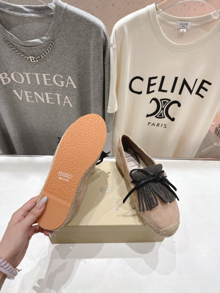 Лоферы женские фото 9