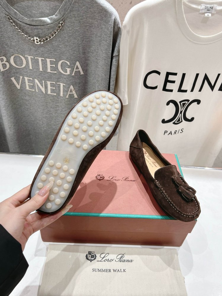 Лоферы женские фото 9