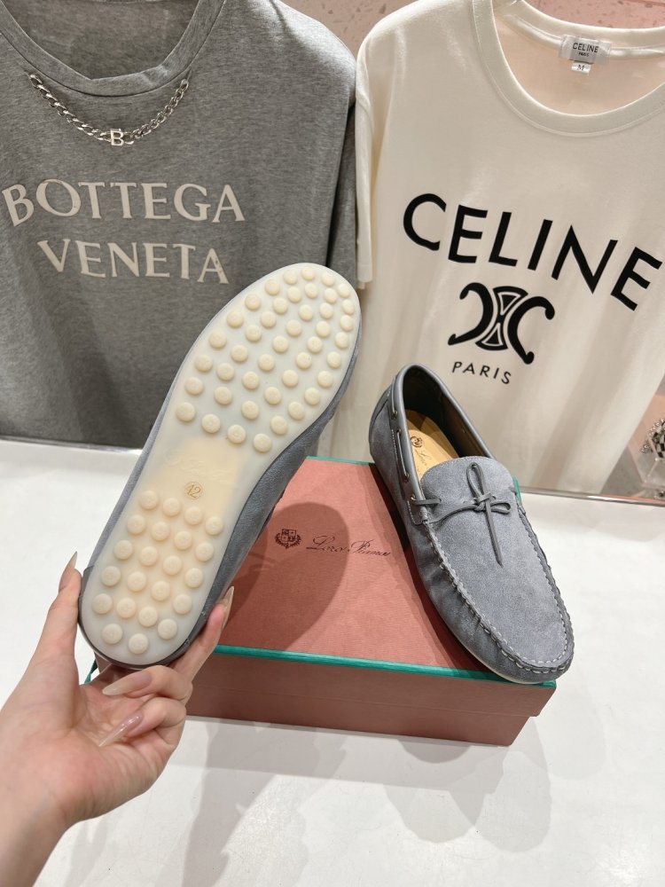 Лоферы жіночі фото 9