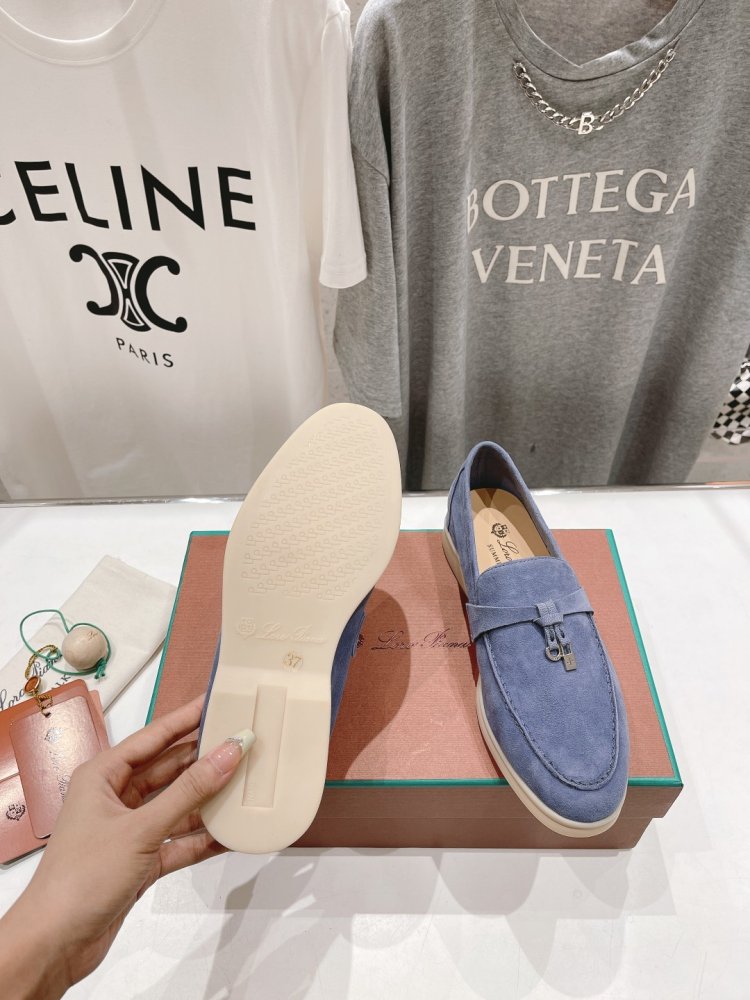 Лоферы женские фото 9