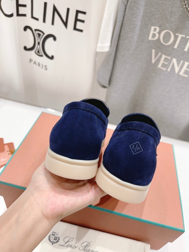 Лоферы женские фото 9