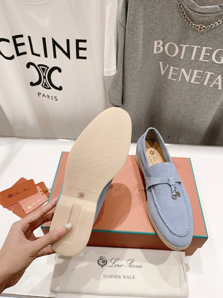 Лоферы женские фото 9