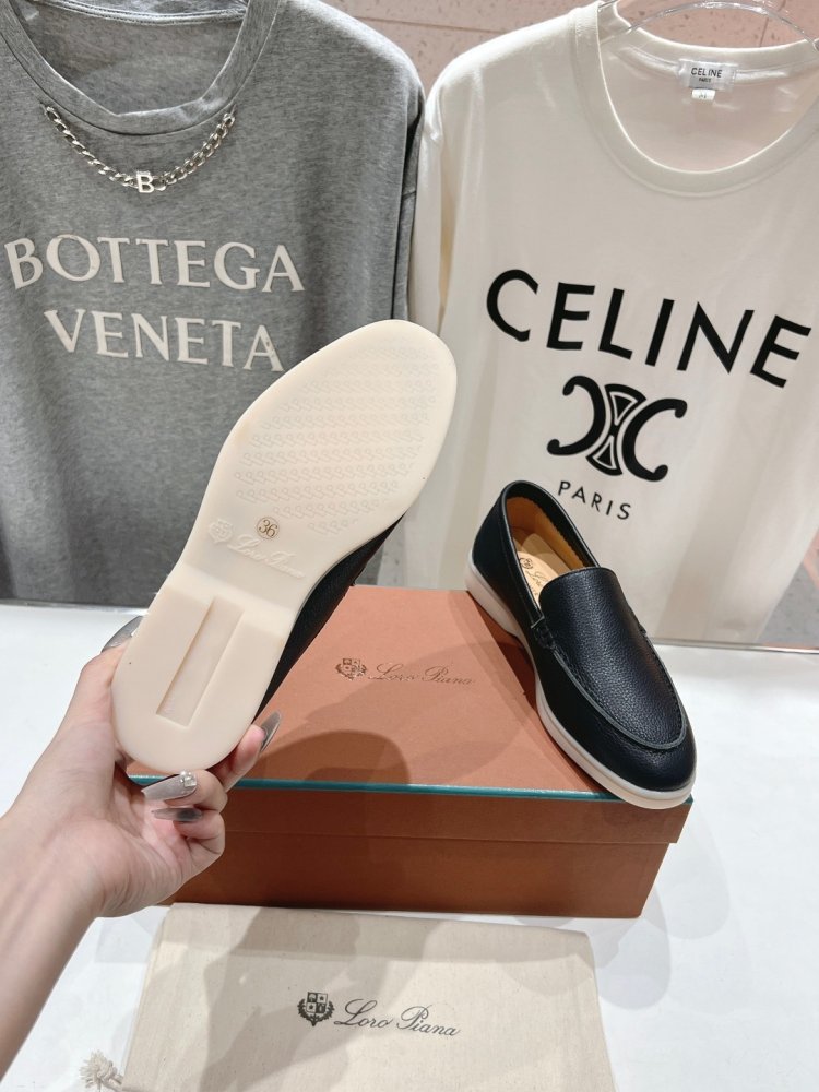 Лоферы женские фото 9