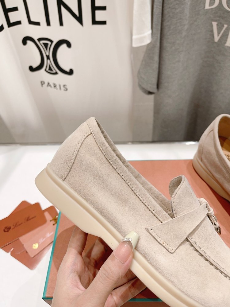 Лоферы женские фото 9