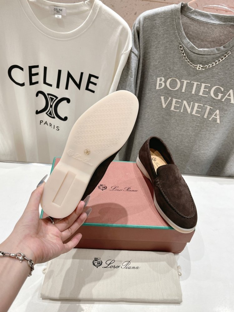 Лоферы женские фото 9