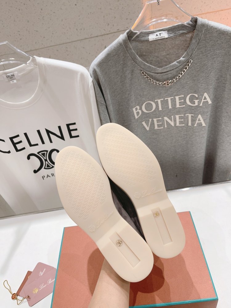 Лоферы женские фото 9