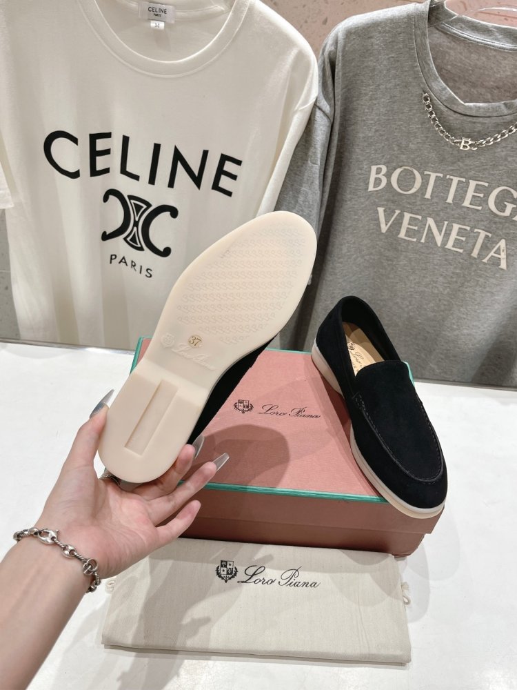 Лоферы женские фото 9