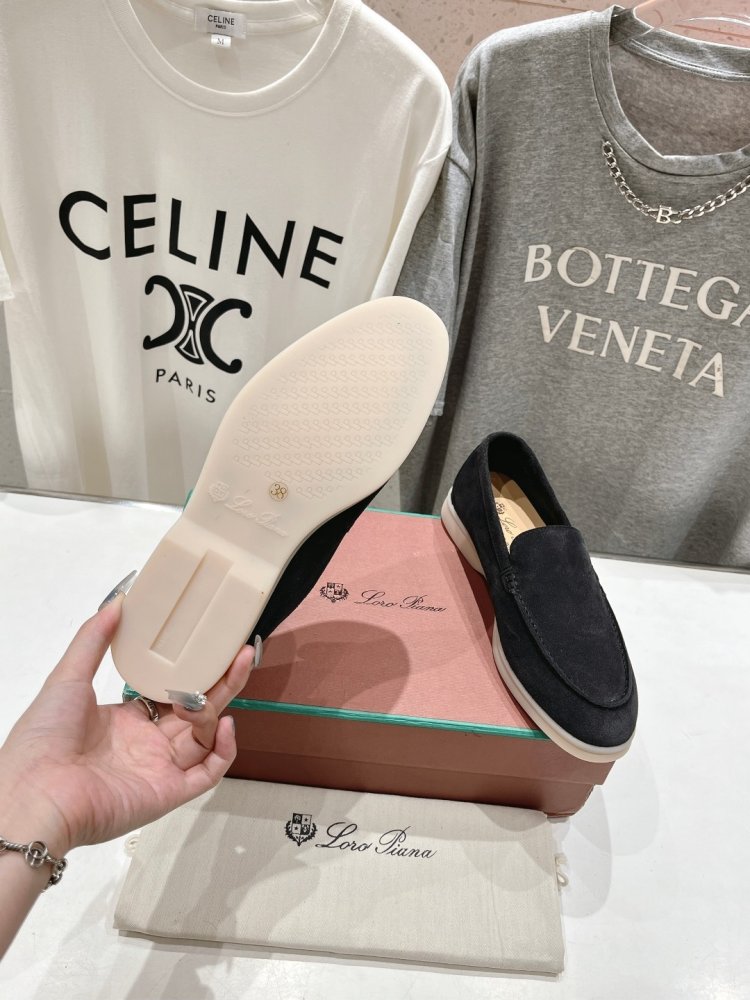 Лоферы женские фото 9