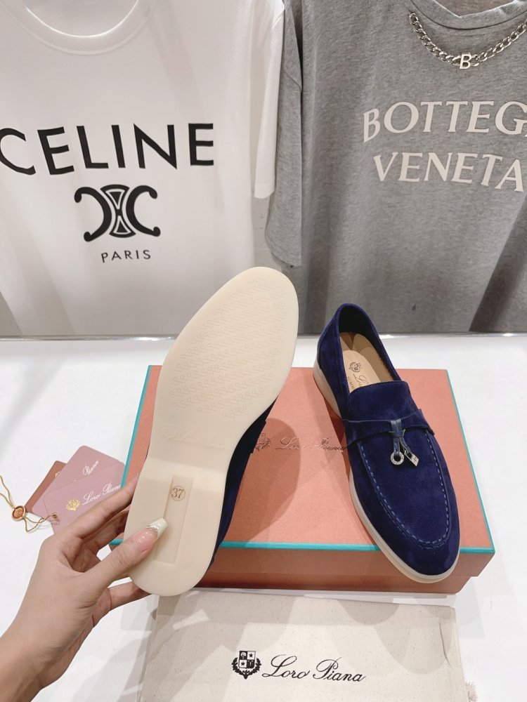 Лоферы женские фото 9