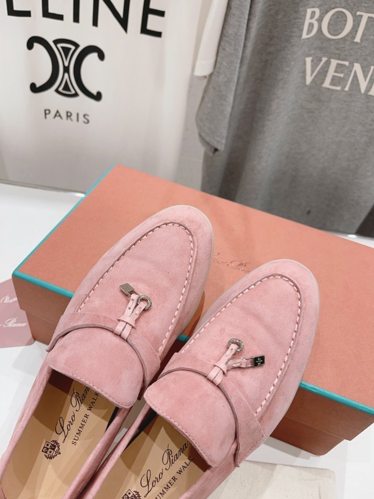 Лоферы женские фото 9