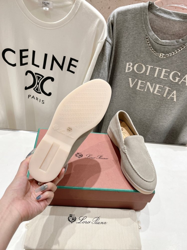 Лоферы женские фото 9