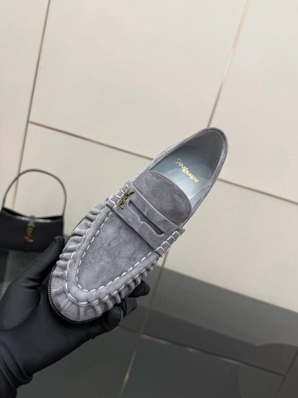 Лоферы жіночі фото 9