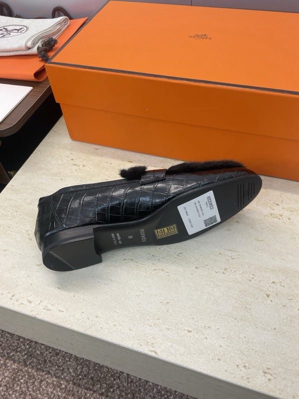 Лоферы женские фото 9