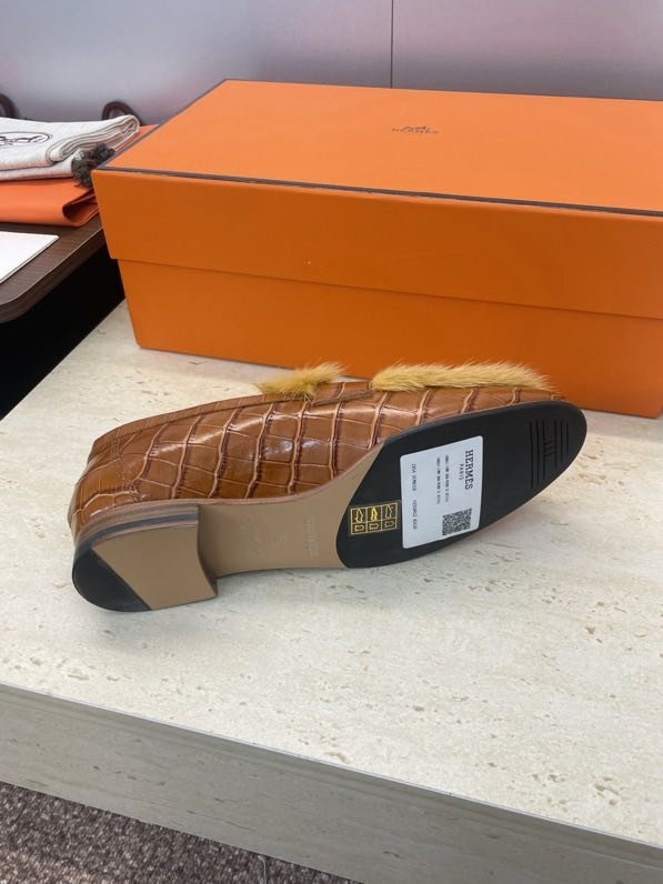 Лоферы женские фото 9