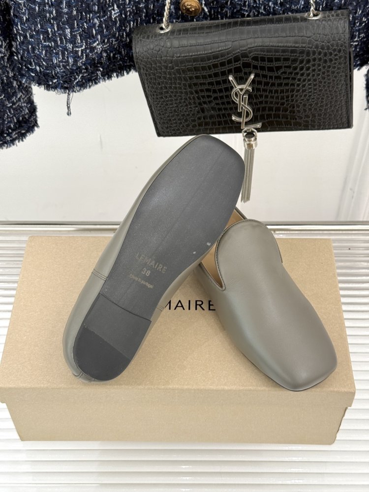 Лоферы жіночі фото 9