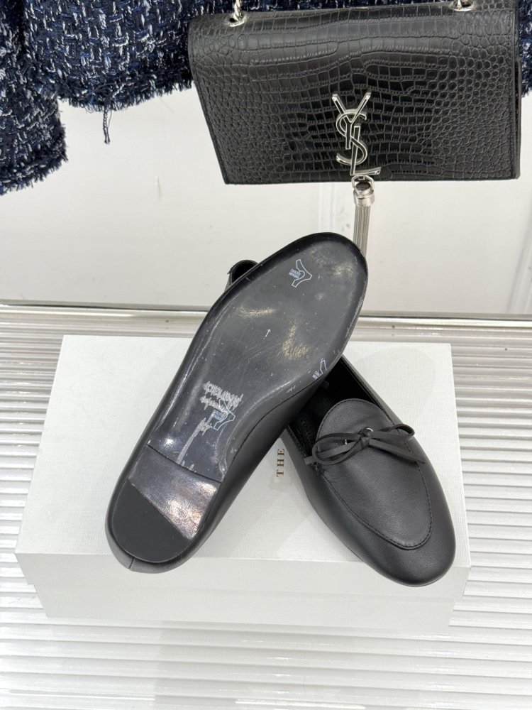 Лоферы женские фото 9