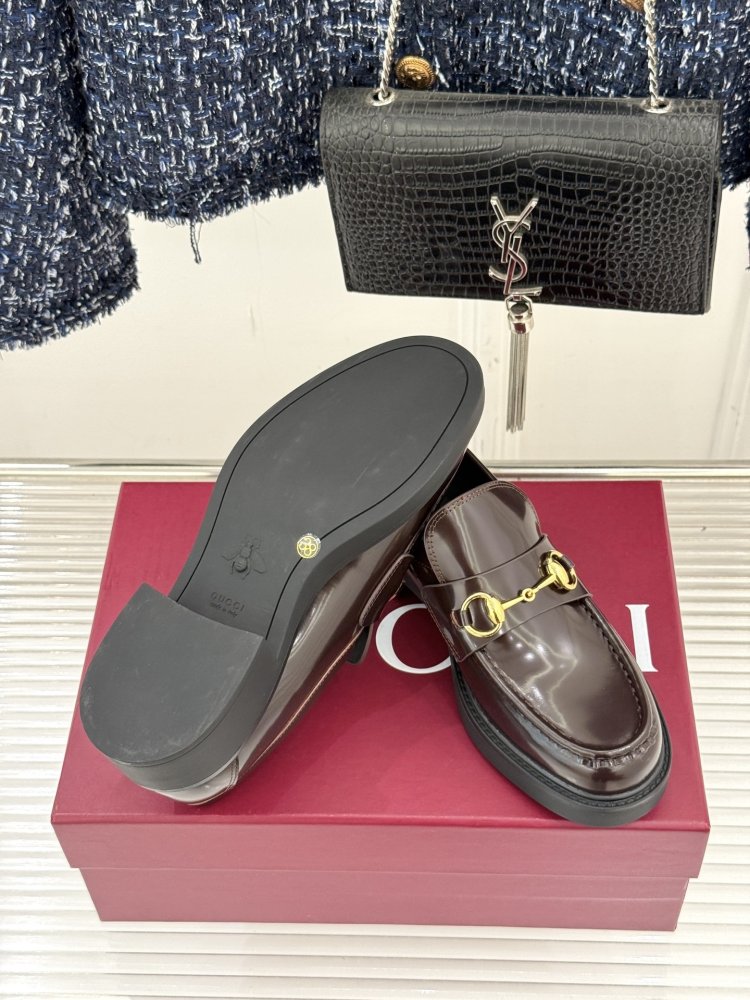 Лоферы женские фото 9