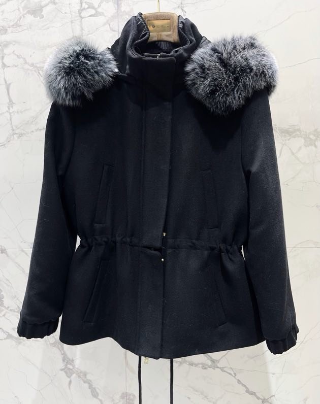 Лыжная куртка с лисьим мехом фото 4