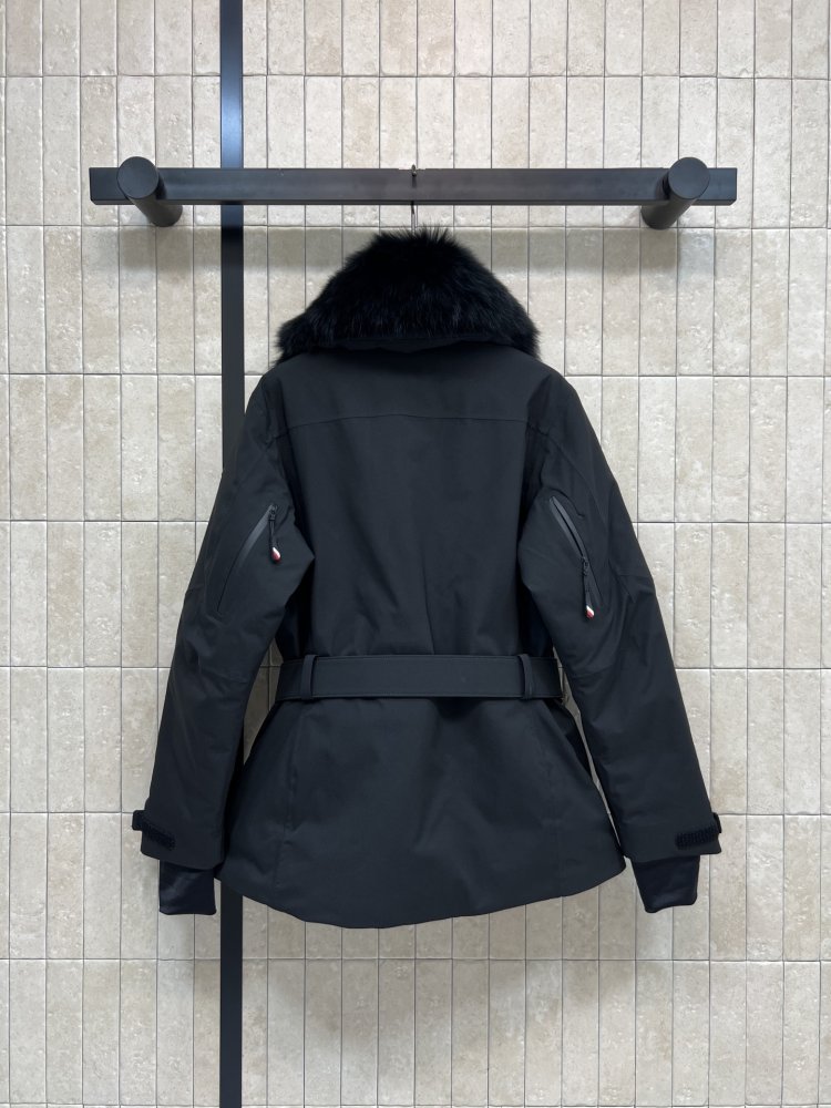 Лыжная куртка женская фото 5