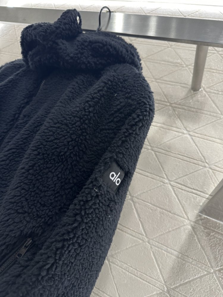 Лыжная куртка женская фото 6