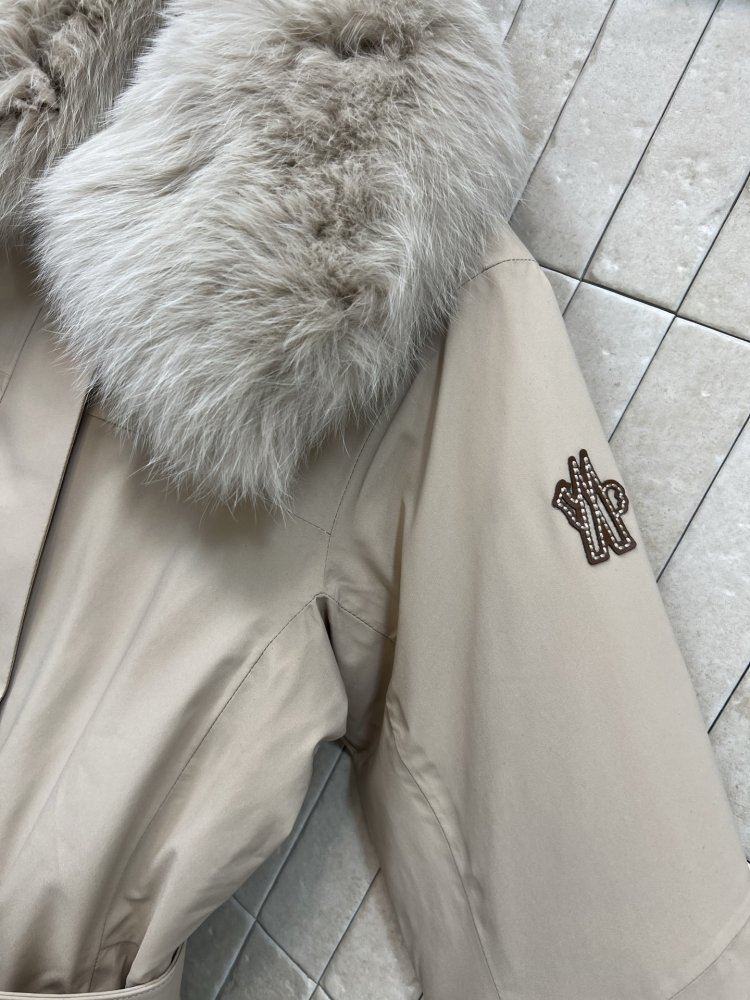 Лыжная куртка женская фото 6