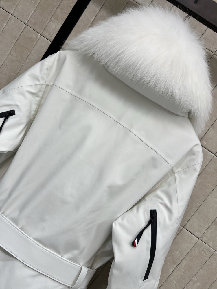 Лыжная куртка женская фото 7