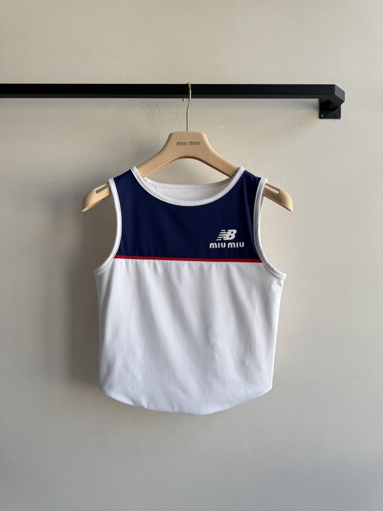 Майка женская