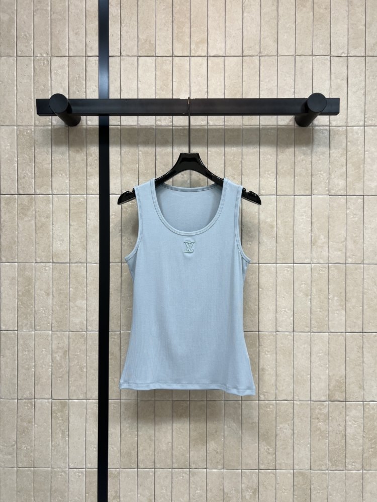 Shirt women's