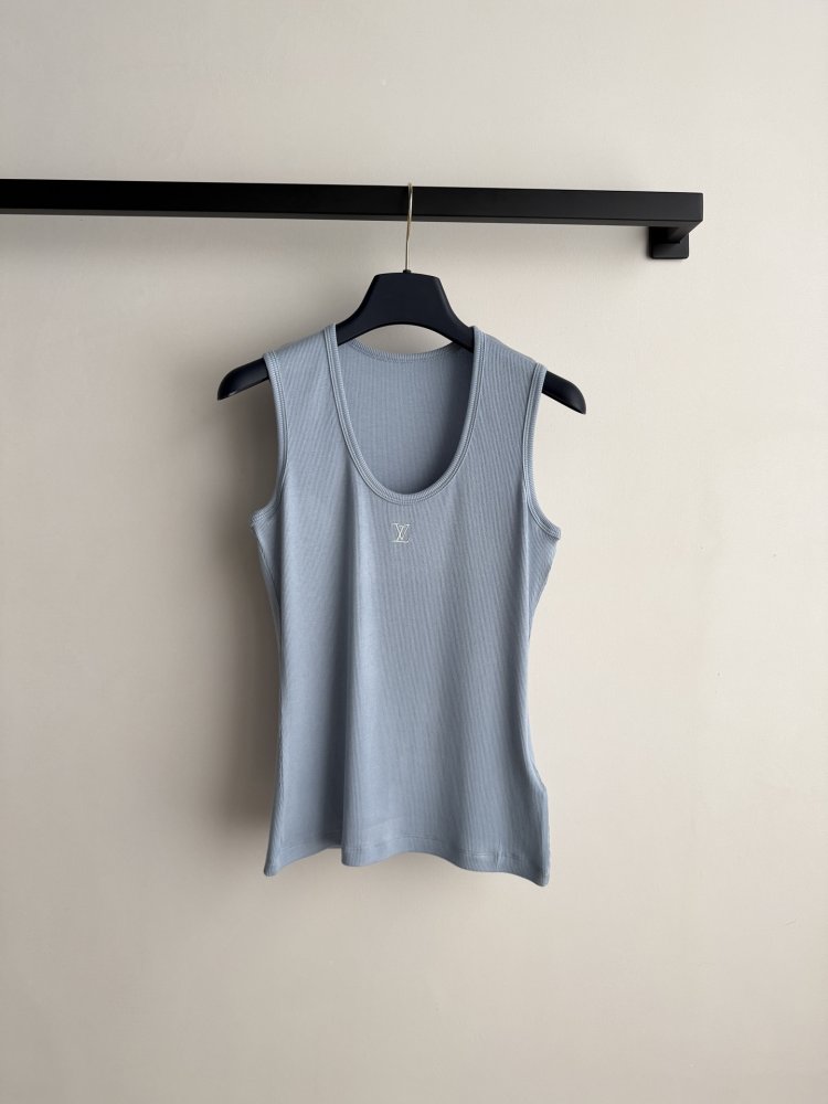 Shirt women's