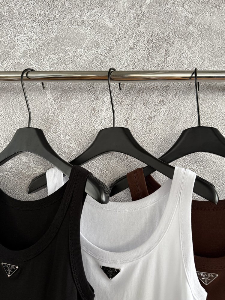 Майка жіноча фото 2