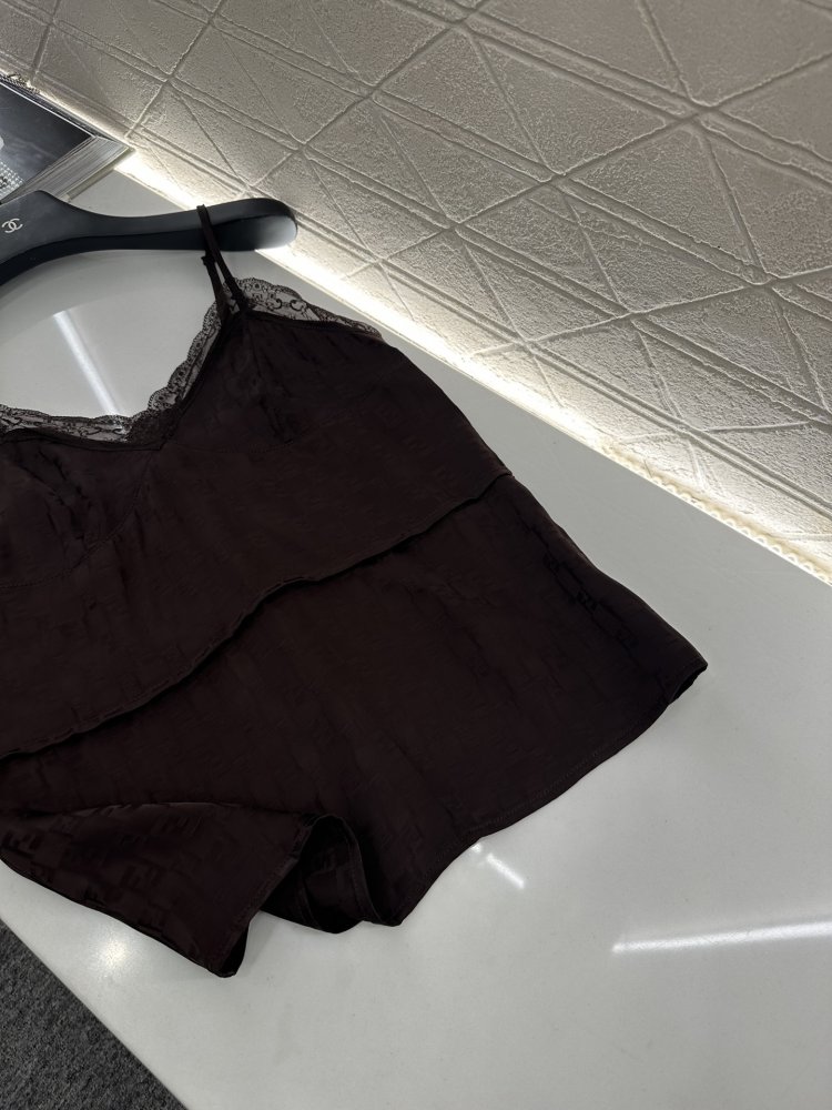 Shirt women's фото 5