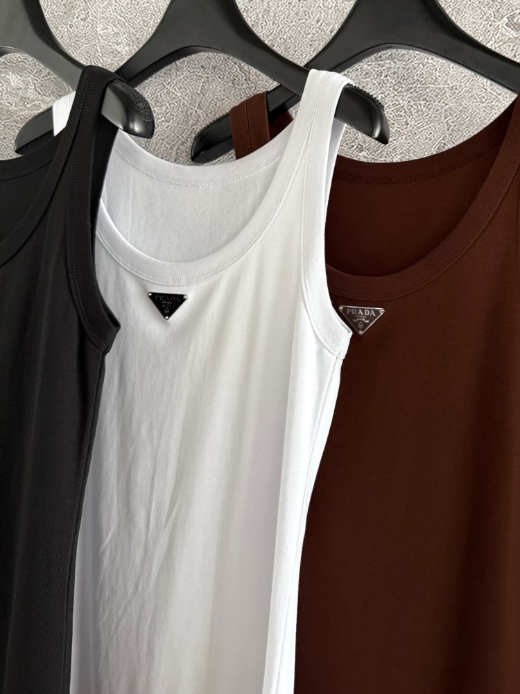 Майка жіноча фото 6