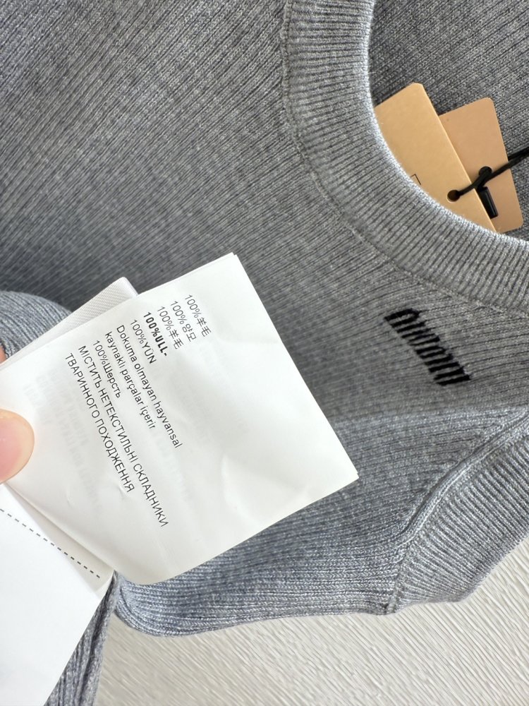 Shirt women's фото 9