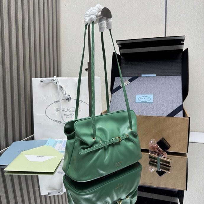 Маленька шкіряна сумка тоут 26 см фото 10