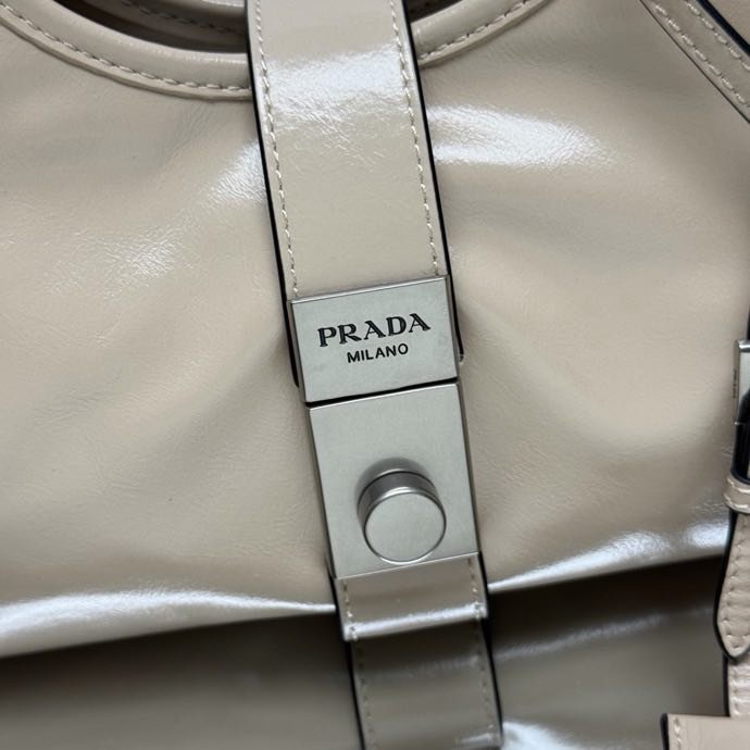 Маленькая кожаная сумка тоут 26 см фото 2