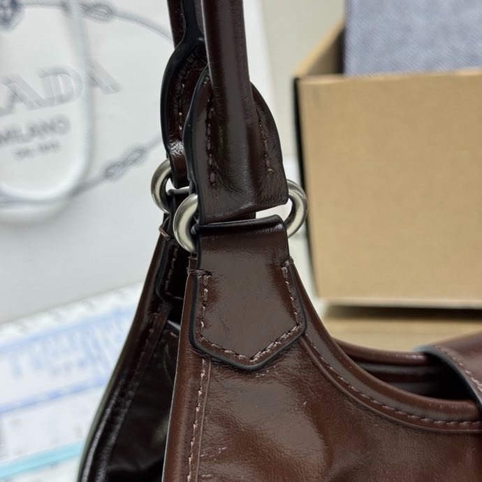 Маленькая кожаная сумка тоут 26 см фото 6