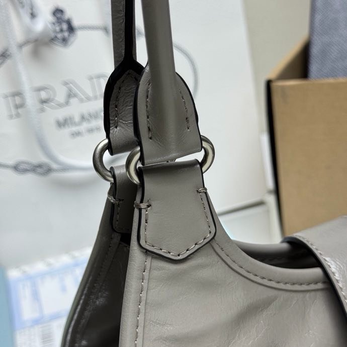 Маленькая кожаная сумка тоут 26 см фото 6