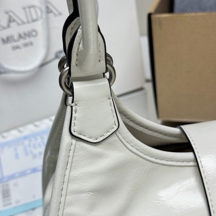 Маленька шкіряна сумка тоут 26 см фото 7