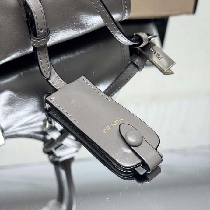 Маленькая кожаная сумка тоут 26 см фото 8