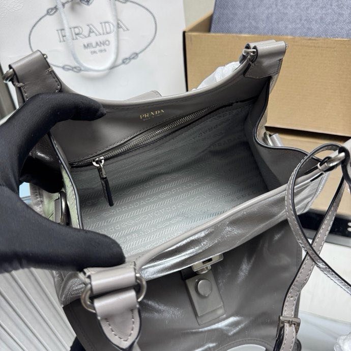 Маленькая кожаная сумка тоут 26 см фото 9