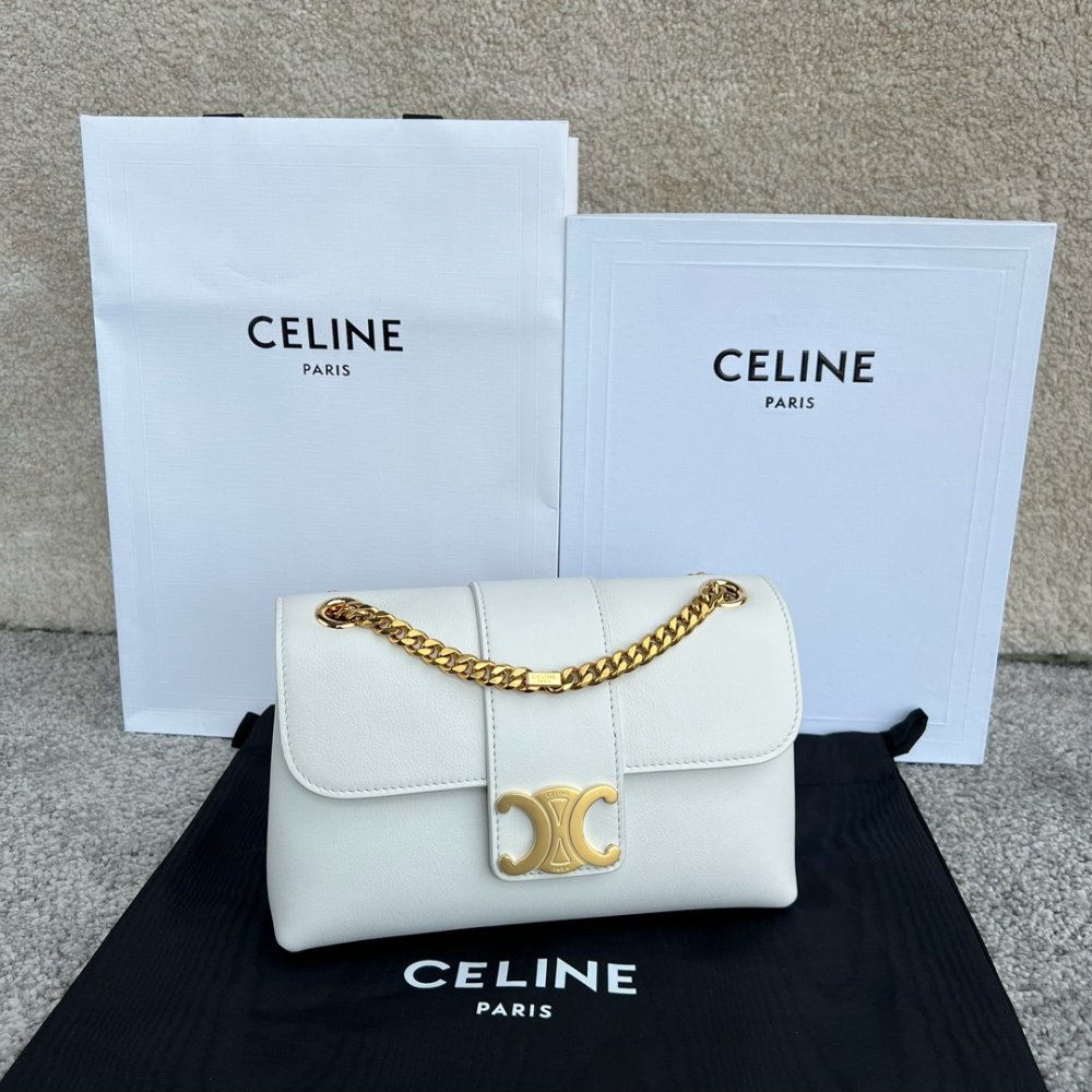 Petite a bag TEEN VICTOIRE 21 cm of soft veal skin