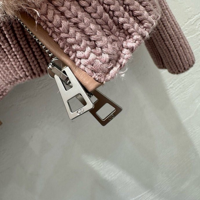 Меховая куртка женская фото 3